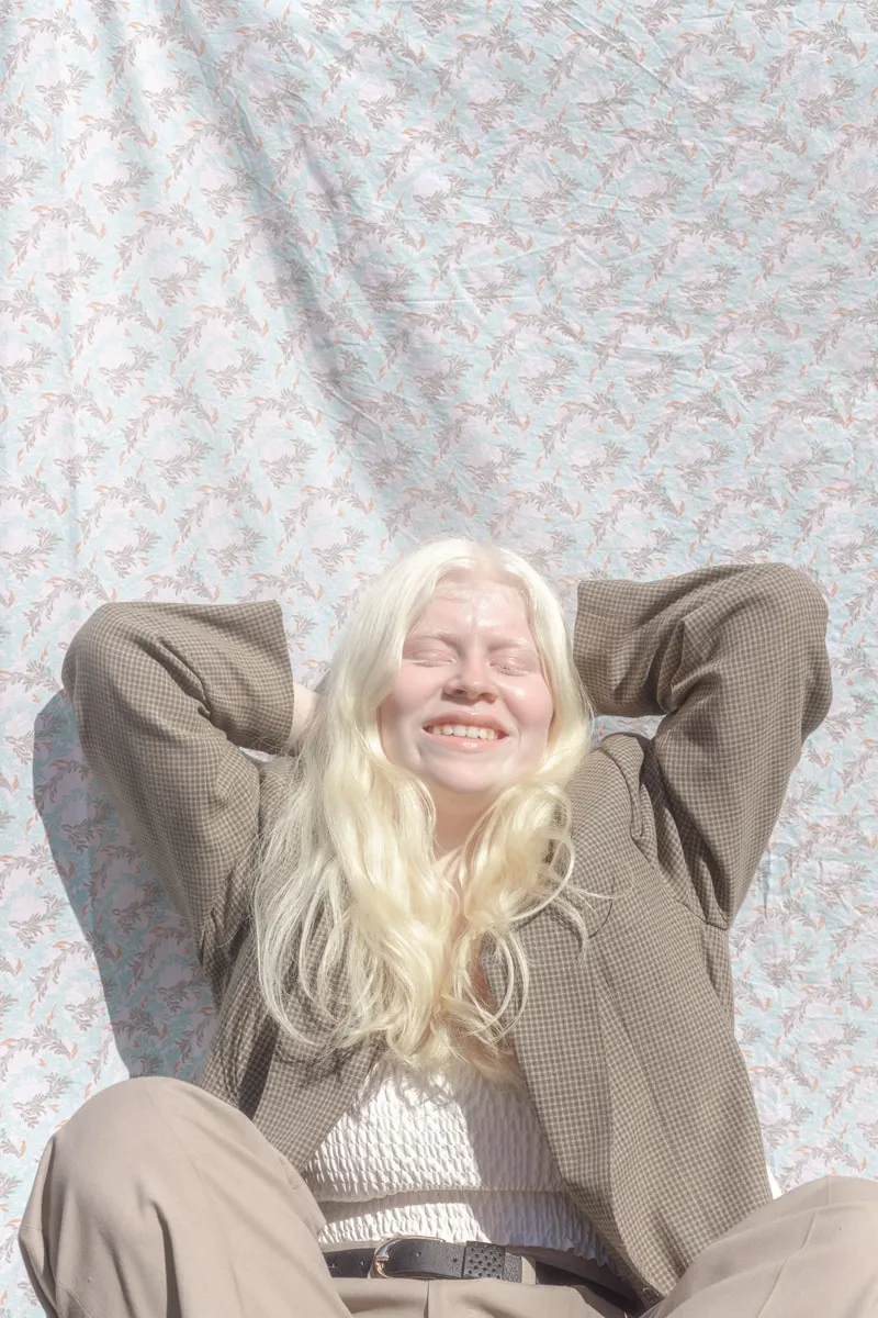 Candela editorial photo 4